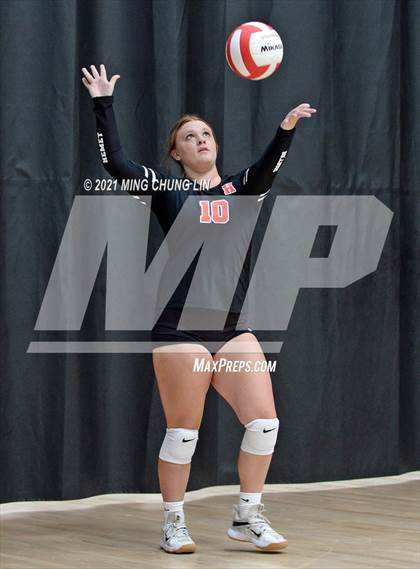 Thumbnail 1 in Redlands vs. Hemet (Queen's Court Tournament) photogallery.