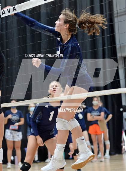 Thumbnail 3 in Redlands vs. Hemet (Queen's Court Tournament) photogallery.