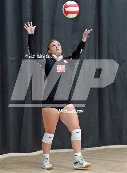 Thumbnail 2 in Redlands vs. Hemet (Queen's Court Tournament) photogallery.