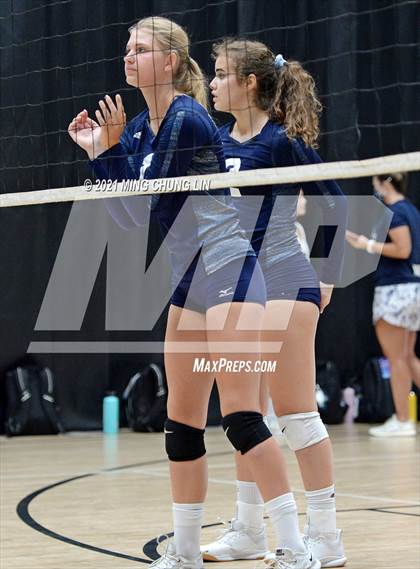 Thumbnail 2 in Redlands vs. Hemet (Queen's Court Tournament) photogallery.
