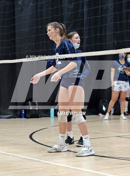 Thumbnail 3 in Redlands vs. Hemet (Queen's Court Tournament) photogallery.