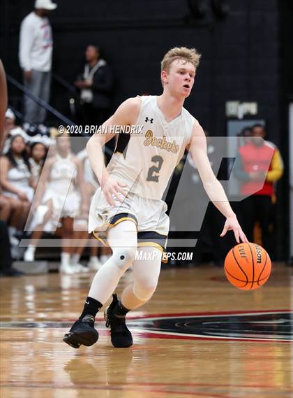Thumbnail 2 in Shelby vs. Forest Hills (NCHSAA 2A Western Regional Final) photogallery.