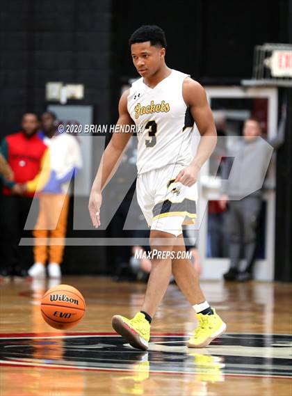 Thumbnail 3 in Shelby vs. Forest Hills (NCHSAA 2A Western Regional Final) photogallery.