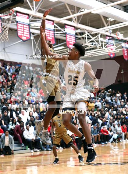 Thumbnail 2 in Shelby vs. Forest Hills (NCHSAA 2A Western Regional Final) photogallery.