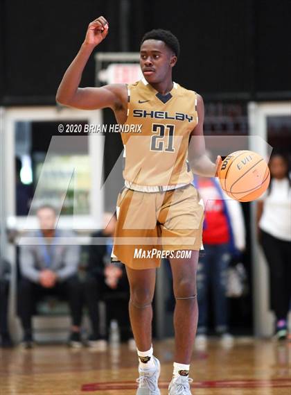 Thumbnail 2 in Shelby vs. Forest Hills (NCHSAA 2A Western Regional Final) photogallery.