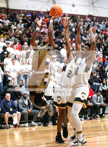 Thumbnail 1 in Shelby vs. Forest Hills (NCHSAA 2A Western Regional Final) photogallery.