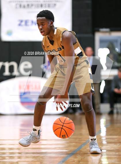 Thumbnail 2 in Shelby vs. Forest Hills (NCHSAA 2A Western Regional Final) photogallery.