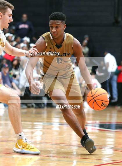 Thumbnail 2 in Shelby vs. Forest Hills (NCHSAA 2A Western Regional Final) photogallery.