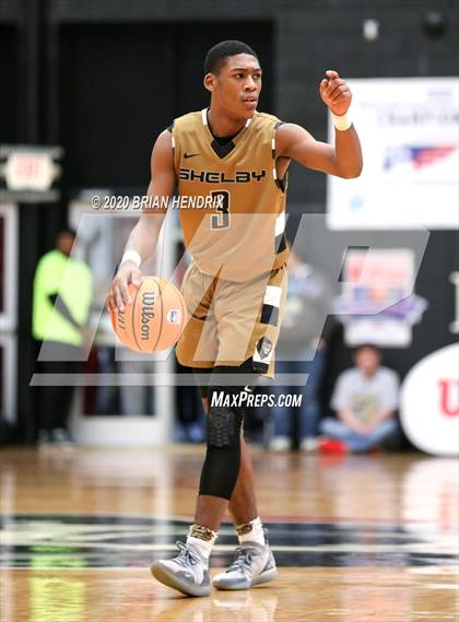 Thumbnail 1 in Shelby vs. Forest Hills (NCHSAA 2A Western Regional Final) photogallery.