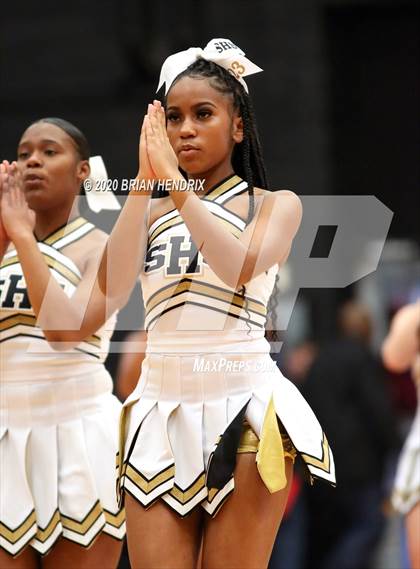 Thumbnail 1 in Shelby vs. Forest Hills (NCHSAA 2A Western Regional Final) photogallery.