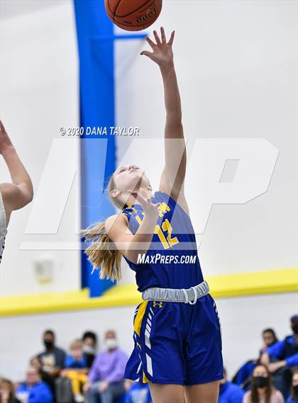 Thumbnail 1 in Lipan @ Huckabay photogallery.