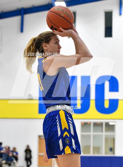Thumbnail 1 in Lipan @ Huckabay photogallery.