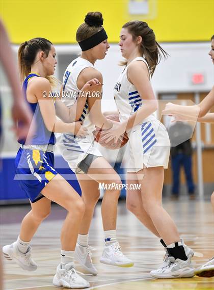 Thumbnail 1 in Lipan @ Huckabay photogallery.