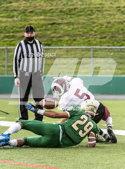 Thumbnail 3 in La Salle Academy vs. Bishop Hendricken (Division 1 Final) photogallery.