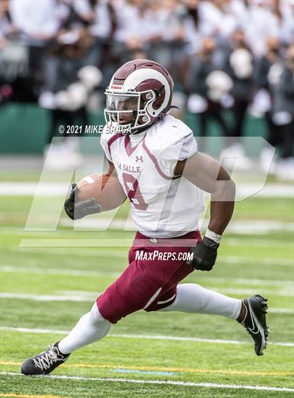 Thumbnail 3 in La Salle Academy vs. Bishop Hendricken (Division 1 Final) photogallery.