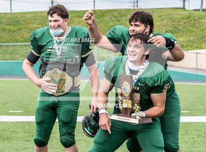 Thumbnail 1 in La Salle Academy vs. Bishop Hendricken (Division 1 Final) photogallery.