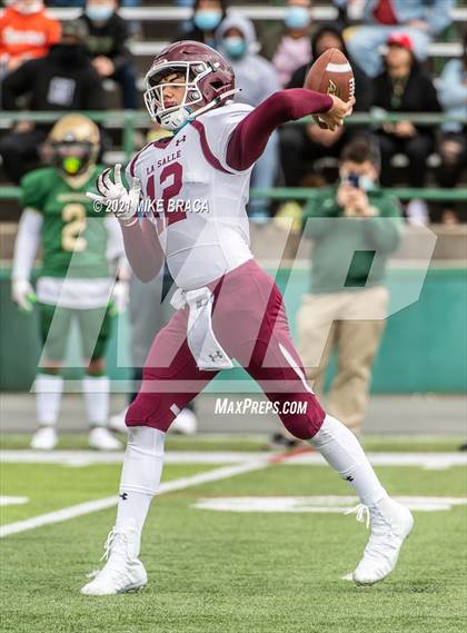 Thumbnail 1 in La Salle Academy vs. Bishop Hendricken (Division 1 Final) photogallery.