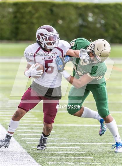Thumbnail 3 in La Salle Academy vs. Bishop Hendricken (Division 1 Final) photogallery.