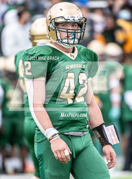 Thumbnail 2 in La Salle Academy vs. Bishop Hendricken (Division 1 Final) photogallery.