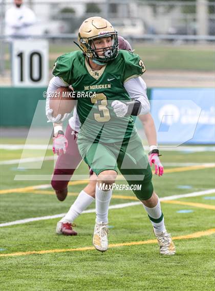 Thumbnail 2 in La Salle Academy vs. Bishop Hendricken (Division 1 Final) photogallery.