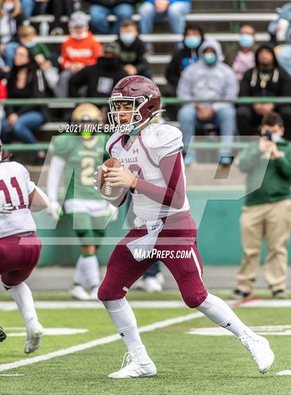 Thumbnail 3 in La Salle Academy vs. Bishop Hendricken (Division 1 Final) photogallery.