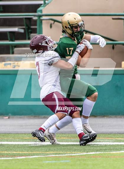 Thumbnail 1 in La Salle Academy vs. Bishop Hendricken (Division 1 Final) photogallery.