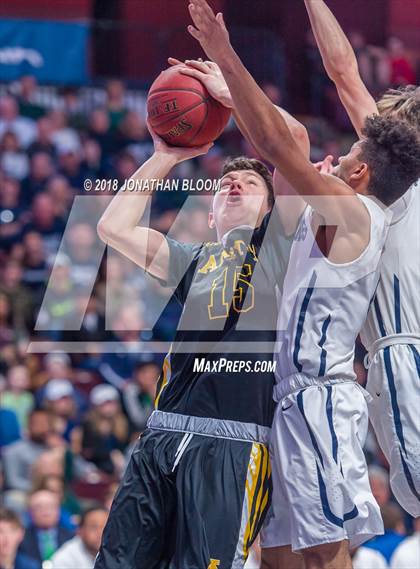 Thumbnail 3 in Immaculate vs. Amity Regional (CIAC D2 Final) photogallery.