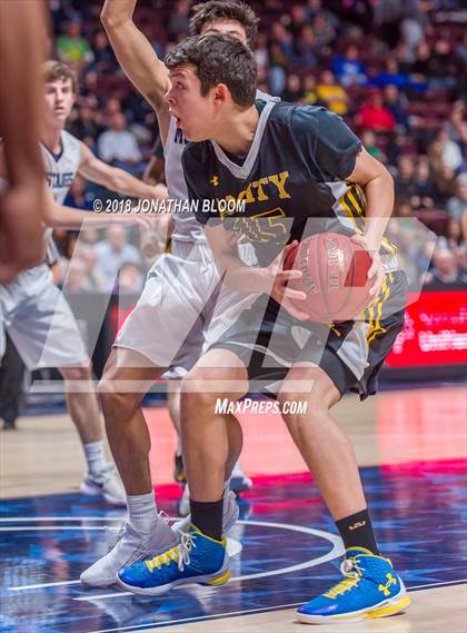 Thumbnail 1 in Immaculate vs. Amity Regional (CIAC D2 Final) photogallery.