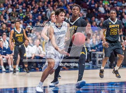 Thumbnail 2 in Immaculate vs. Amity Regional (CIAC D2 Final) photogallery.