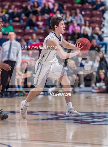 Thumbnail 3 in Immaculate vs. Amity Regional (CIAC D2 Final) photogallery.