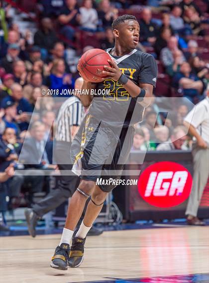 Thumbnail 2 in Immaculate vs. Amity Regional (CIAC D2 Final) photogallery.