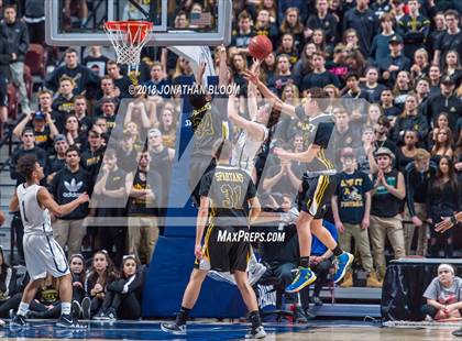 Thumbnail 2 in Immaculate vs. Amity Regional (CIAC D2 Final) photogallery.