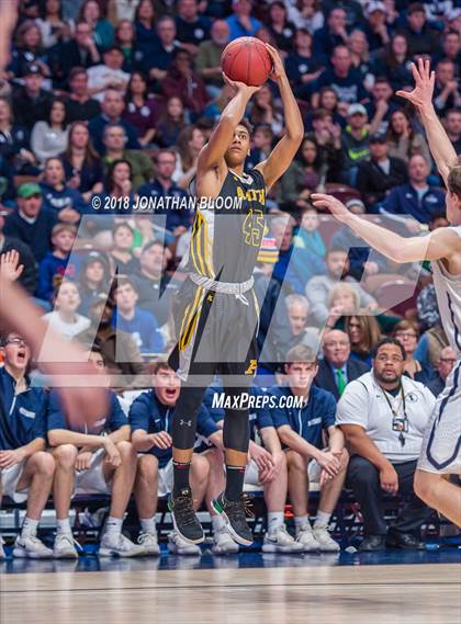 Thumbnail 2 in Immaculate vs. Amity Regional (CIAC D2 Final) photogallery.