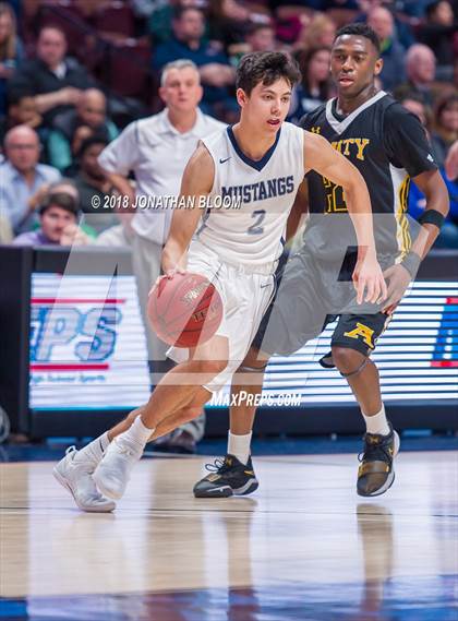 Thumbnail 3 in Immaculate vs. Amity Regional (CIAC D2 Final) photogallery.