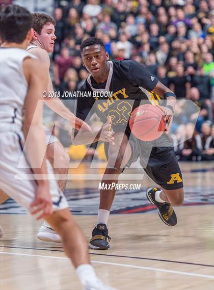 Thumbnail 3 in Immaculate vs. Amity Regional (CIAC D2 Final) photogallery.