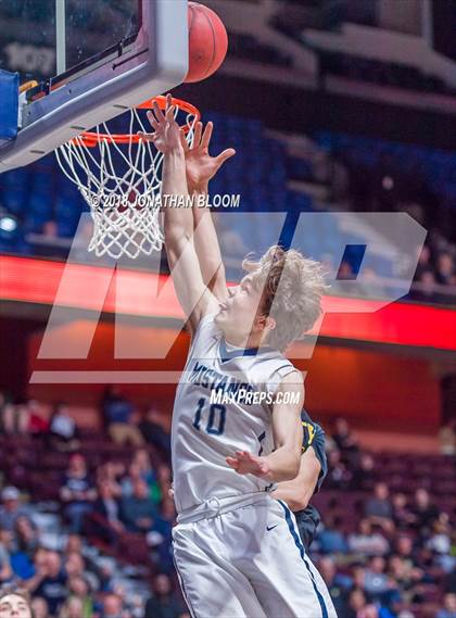 Thumbnail 2 in Immaculate vs. Amity Regional (CIAC D2 Final) photogallery.