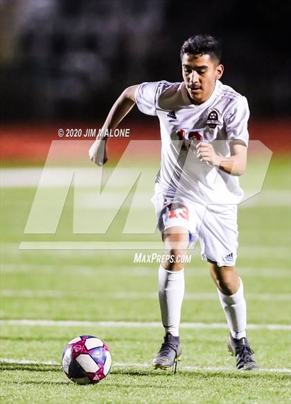 Thumbnail 1 in James Logan @ Moreau Catholic photogallery.