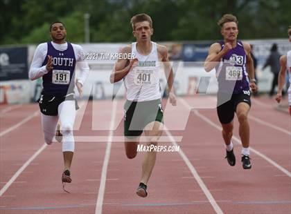 Thumbnail 2 in PIAA Class AAA Track & Field Championships photogallery.