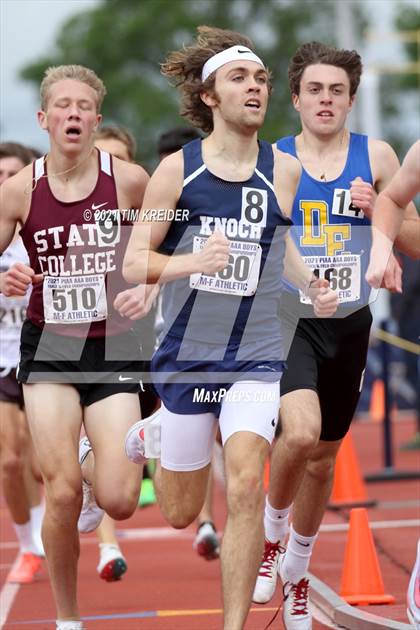 Thumbnail 1 in PIAA Class AAA Track & Field Championships photogallery.
