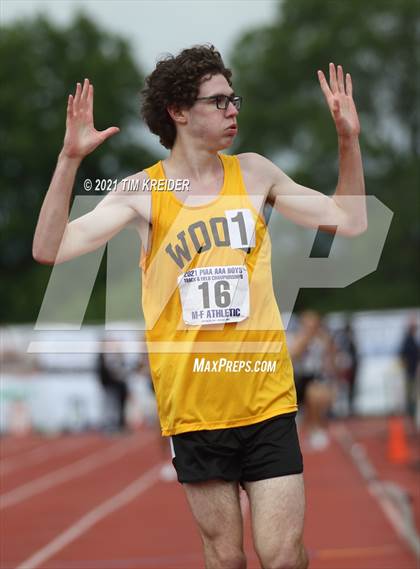 Thumbnail 2 in PIAA Class AAA Track & Field Championships photogallery.