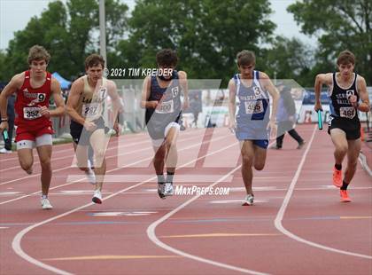 Thumbnail 1 in PIAA Class AAA Track & Field Championships photogallery.