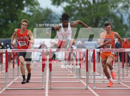 Thumbnail 3 in PIAA Class AAA Track & Field Championships photogallery.