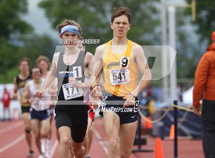 Thumbnail 3 in PIAA Class AAA Track & Field Championships photogallery.