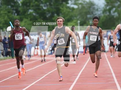 Thumbnail 3 in PIAA Class AAA Track & Field Championships photogallery.