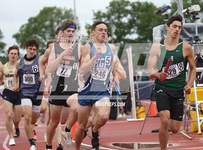 Thumbnail 3 in PIAA Class AAA Track & Field Championships photogallery.