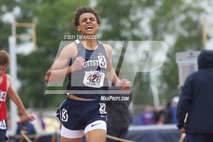 Thumbnail 2 in PIAA Class AAA Track & Field Championships photogallery.