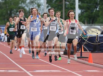 Thumbnail 3 in PIAA Class AAA Track & Field Championships photogallery.