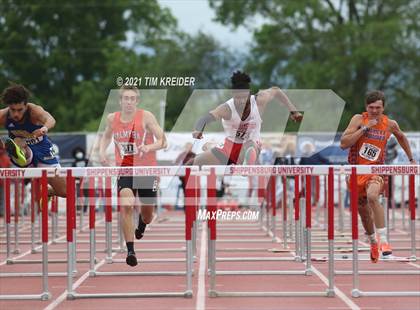 Thumbnail 3 in PIAA Class AAA Track & Field Championships photogallery.