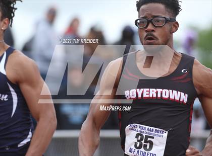 Thumbnail 3 in PIAA Class AAA Track & Field Championships photogallery.
