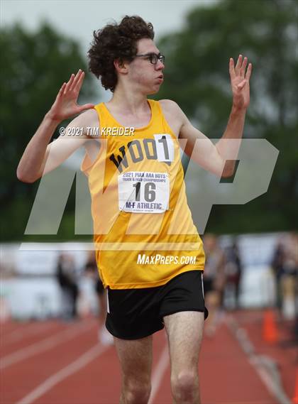 Thumbnail 3 in PIAA Class AAA Track & Field Championships photogallery.